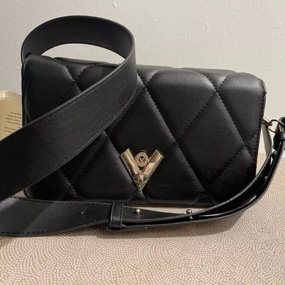 NWT Valentino Orlandi Diamond Quilted Crossbody - Picture 4 of 10